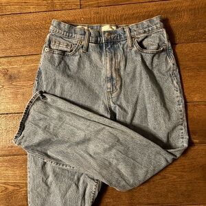 Universal Thread Classic Blue Straight Jeans